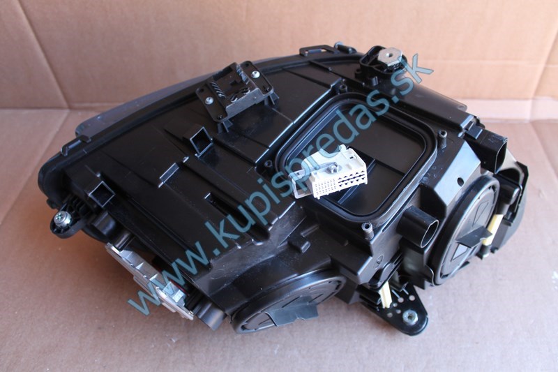 Predné ľavé Xenon svetlo MERCEDES SL R231